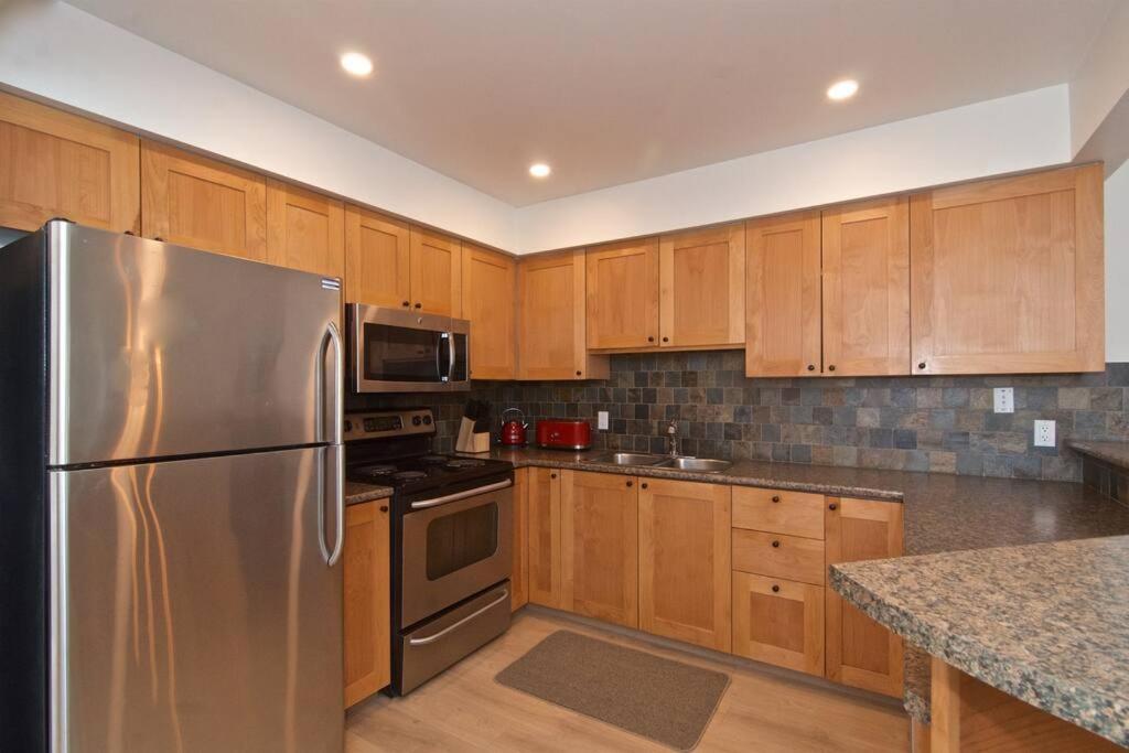 Powderhorn By Whistler Blackcomb Vacation Rentals Exterior foto
